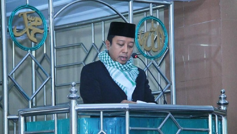 Jadi Khatib Jumat, Rommy Cerita Peran Ulama Saat Perang 10 November Jadi Khatib Jumat, Rommy Cerita Peran Ulama Saat Perang 10 November
