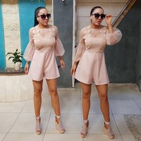 Namun, Anna dan Lucy mengakui bahwa berbagai operasi plastik yang dijalani membuat mereka menyesal. Seperti dilansir dari The Sun, mereka pun kini berusaha melakukan tampilan lebih alami dan sehat. Apa yang kami pikir cukup. Kami menemukan bahwa kami sekarang jelek, ungkap mereka Foto: Instagram @annalucydecinque