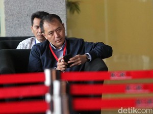 Eks Presdir Lippo Cikarang Berikan Suap ke Bupati Bekasi di Helipad