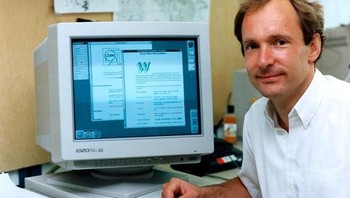 Tim Berners-Lee Penemu World Wide Web (www). Ia menyusun sebuah sistem untuk mengorganisasi, menghubungkan dan menjelajah dunia maya dalam komputer. Dia menciptakan program ini ketika masih bekerja di CERN di Jenewa. Tim sekarang menjabat sebagai direktur World Wide Web Consortium (W3C) di Massachusetts Institute of Technology (MIT) yang bermarkas di Boston, tempat di mana dia mendedikasikan diri sebagai akademisi. Dia telah diberi penghargaan sebagai Greatest Britons atau Orang Inggris Terhebat pada tahun 2004. Foto: istimewa