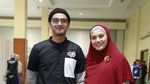 Ricky Harun Setia Temani Herfiza yang Sedang Hamil Anak Ketiga