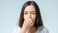 Muncul Bau Busuk saat Napas Lewat Hidung, Apa Penyebabnya Dok?