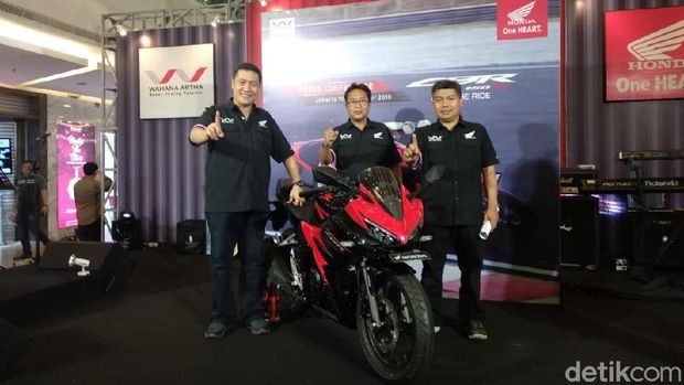 Honda CBR150R