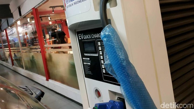 Pajak Mobil Listrik Bisa 0%