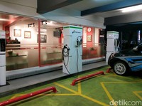 Pajak Mobil Listrik Bisa 0%