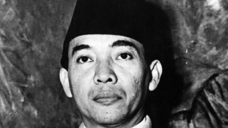 Tonton Sekarang! Sukarno dan Rumah Pengasingannya di Bengkulu Tonton Sekarang! Sukarno dan Rumah Pengasingannya di Bengkulu