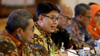 Direktur Utama Mandiri Syariah Toni E.B Subari mengungkapkan faktor pendorong peningkatan laba bersih yang berhasil diraih Mandiri Syariah. Peningkatan laba itu didorong oleh penumbuhan bisnis (pembiayaan dan pendanaan), Fee Based Income (FBI), perbaikan kualitas pembiayaan, dan efisiensi biaya.