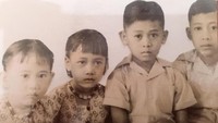 Anak kedua dari tujuh bersaudara ini termasuk anak muda yang nekat dan beruntung. Di masanya pendidikan sulit diraih untuk rakyat biasa, namun berkat kegigihannya Sroedju berhasil lulus dari Ambacht Leergang (sekolah kejuruan) di Malang. Sempat menjadi seorang mantri, Sroedji memutuskan bergabung menjadi seorang tentara dan masuk menjadi tentara PETA angkatan pertama.