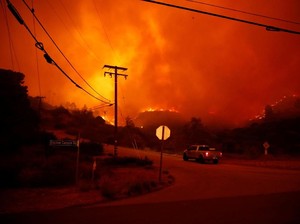 Kebakaran Hutan California Tewaskan 31 Orang, 200 Lainnya Hilang