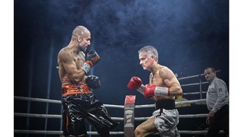 Pertemuan pekan ini merupakan derby Manchester yang pertama pada musim ini. Ronde 1 Guardiola vs Mourinho. (Foto: Internet/Twitter)