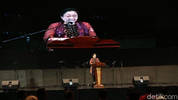 Megawati Terima Bhakti Teratai Putra Indonesia