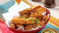 Chicken Tenders hingga Permen, Ini Menu Camilan Bella Hadid di Pesawat