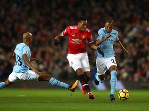 Fowler: Sulit, Mengharapkan MU Bisa Kalahkan City
