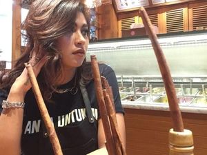 Jambak-jambakan, Barbie Nouva akan Laporkan Tata Liem