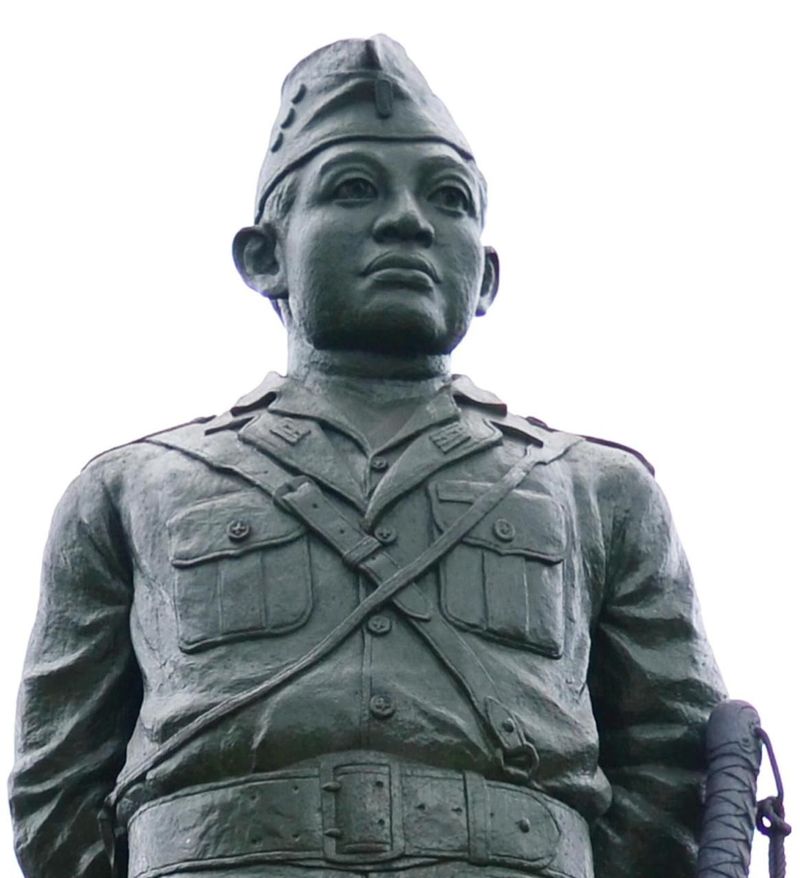 Perjuangan para pahlawan saat merebut dan mempertahankan kemerdekaan Indonesia menarik untuk dibahas. Salah satunya adalah kisah Letkol Sroedji.