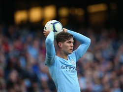 John Stones direkrut Manchester City dari Everton pada 2016 dengan nilai transfer 47,5 juta pound. Foto: Alex Livesey/Getty Images