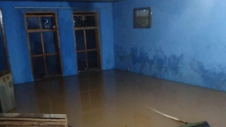 Sungai Citarum Meluap, Tiga Wilayah di Bandung Tergenang Banjir Sungai Citarum Meluap, Tiga Wilayah di Bandung Tergenang Banjir