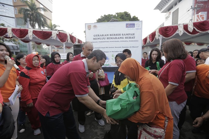 Wali Kota Hendi: 1.400 Ton Sampah Bisa Jadi Borobudur dalam Sebulan