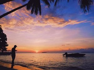 Tergoda Sunset di Karimunjawa