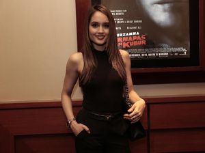 Cinta Laura Ternyata Sudah Berotot Sejak Umur 10 Tahun, Kok Bisa?