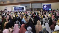 Pengunjung sangat antusias untuk datang ke acara ini.