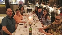 Rayakan ulang tahun, Jose mengundang Maria dan keluarganya untuk hadir ke acara makan malam yang spesial. Wah, manisnya!  Foto: Instagram @chefjosesarasola