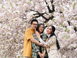 Ssstt... Putri Armand Maulana Diam-diam Punya Suara Merdu Loh!