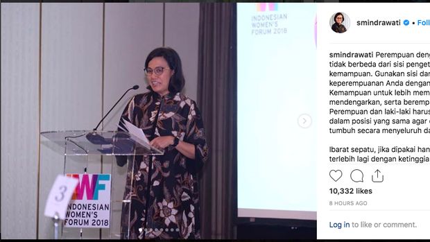 Sri Mulyani Ibaratkan Perempuan-Lelaki Bagai Sepasang Sepatu