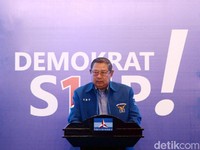 Mengintip Cara SBY dan Jokowi Manjakan PNS