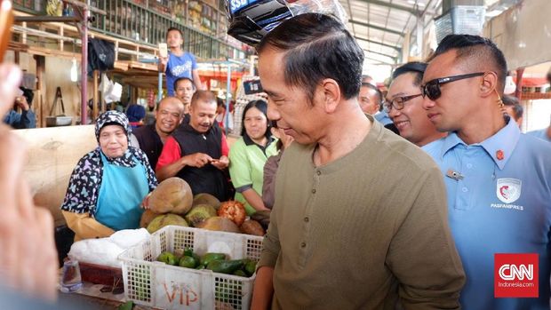 Presiden Joko Widodo mengunjungi Pasar Cihaur Geulis, Kota Bandung, beberapa waktu lalu.