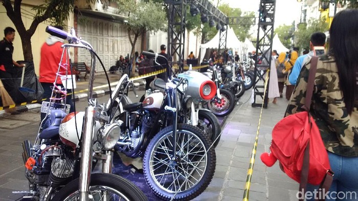 Bertemu Jokowi, Anak Motor Harap Industri Kreatif Diperhatikan Bertemu Jokowi, Anak Motor Harap Industri Kreatif Diperhatikan