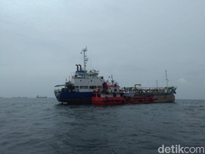 3 Orang Diamankan Terkait Dugaan Transfer BBM Ilegal di Priok