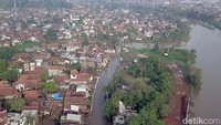 Banjir itu diketahui berasal dari luapan Sungai Citarum.
