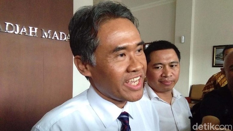 Rektor UGM Minta Maaf karena Lamban Merespons Dugaan Perkosaan Rektor UGM Minta Maaf karena Lamban Merespons Dugaan Perkosaan