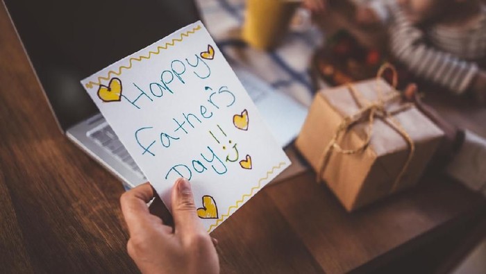 Hari Ayah yang dirayakan di dunia lain cukup beragam, lho. Foto: iStock Hari Ayah yang dirayakan di dunia lain cukup beragam, lho. Foto: iStock