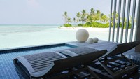 Club Med Finolhu menyediakan overwater villa dengan fasilitas lengkap dan pemandangan sekitar pun cantik (Kurnia/detikTravel)