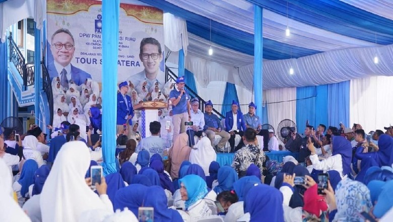 Di Depan Emak-emak Se-Riau, Sandiaga: Fokus Kita Ekonomi Di Depan Emak-emak Se-Riau, Sandiaga: Fokus Kita Ekonomi