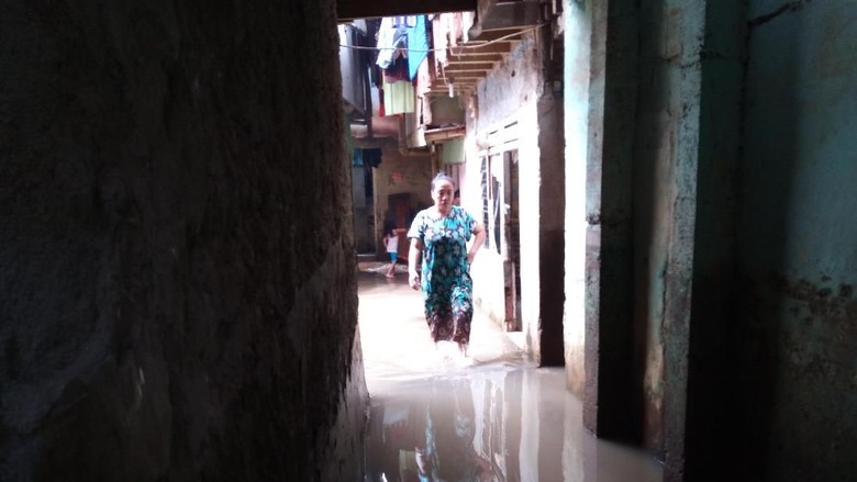 Kebanjiran, Warga Kebon Pala Kp Melayu Minta Normalisasi Ciliwung Kebanjiran, Warga Kebon Pala Kp Melayu Minta Normalisasi Ciliwung