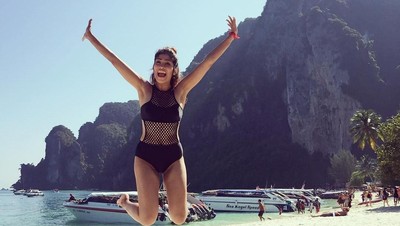 Foto: Gaya Liburannya Miss Singapura 2018