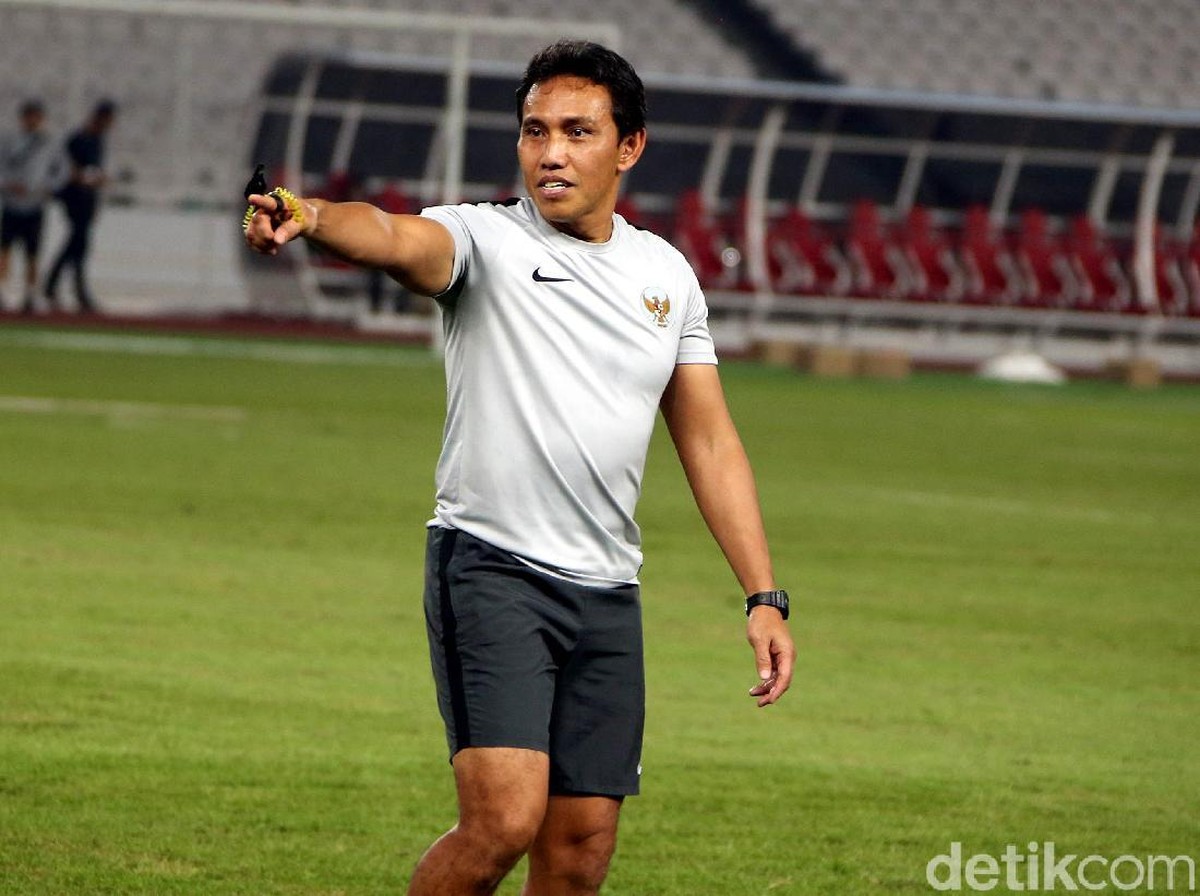 Pelatih timnas Indonesia, Bima Sakti. (Foto: Rengga Sancaya/detikcom)