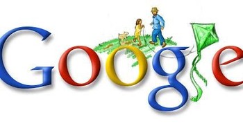 Tetap mempertahankan tulisan Google dengan sedikit modifikasi, pada Hari Ayah 2008 ada seorang bapak dan anaknya sedang main layangan. Foto: Google