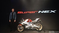 Kendati produk motor listriknya cukup mencuri perhatian, Kymco belum membeberkan secara resmi detail spesifikasi dan harga pasti SuperNEX. Istimewa/Kymco.