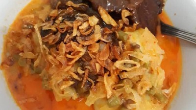 Gurih Manis Ketupat Sayur Betawi Untuk Penambah Energi Pagi Ini