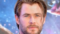 Semua pasti setuju jika Chris Hemsworth disebut sebagai Hot Daddy. Foto: Anthony Harvey/Getty Images