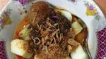 Gurih Manis Ketupat Sayur Betawi Untuk Penambah Energi Pagi Ini