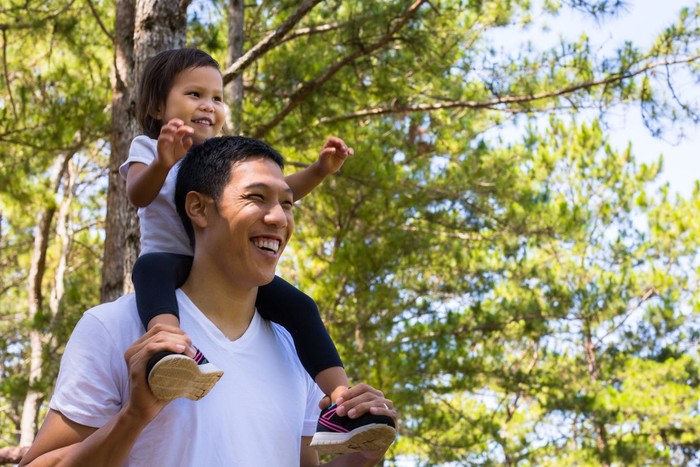 Ilustrasi Hari Ayah. Foto: Dok. iStock Ilustrasi Hari Ayah. Foto: Dok. iStock