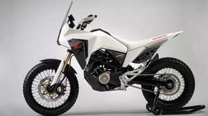 Motor Penjelajah Honda Berkapasitas 125cc