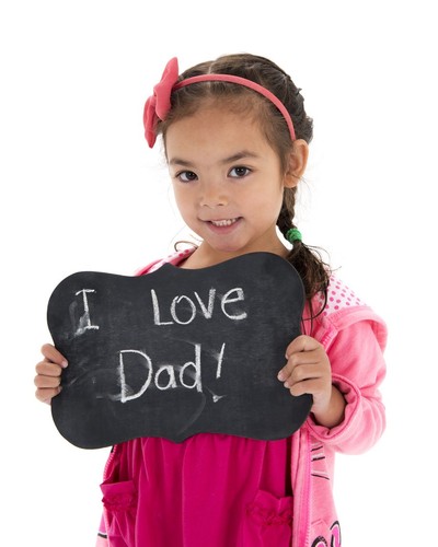 Ilustrasi peringatan Hari Ayah. Foto: Dok. iStock Ilustrasi peringatan Hari Ayah. Foto: Dok. iStock