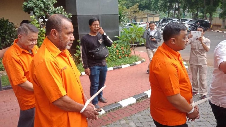Selain Ratna Sarumpaet, 1 Orang Tertipu Duit Raja Nyaris Rp 1 M Selain Ratna Sarumpaet, 1 Orang Tertipu Duit Raja Nyaris Rp 1 M