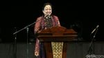 Megawati Terima Anugerah Lifetime Achievement Purna Paskibraka